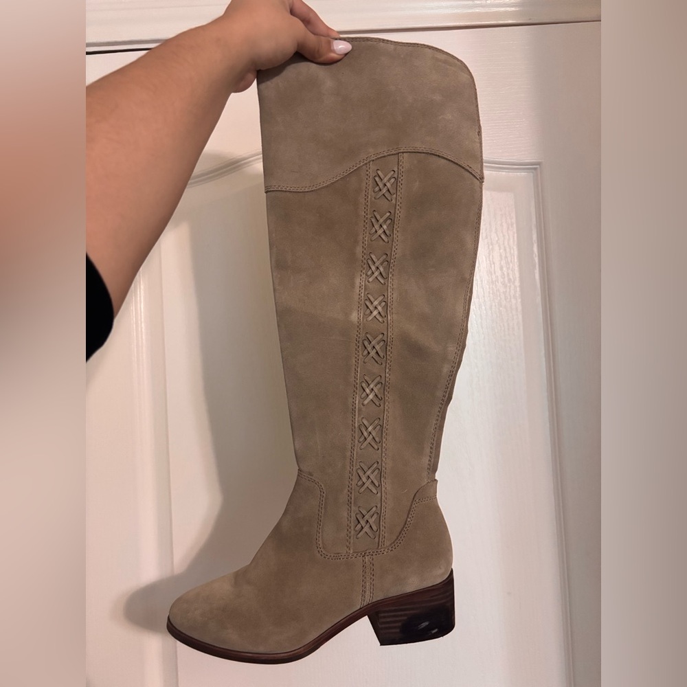 Vince Camuto Women's Tan Knee-High Boots